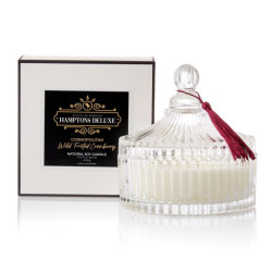 Hamptons Deluxe Candle - Cosmopolitan - Wild Frosted Cranberry 450 g