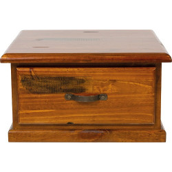 MD Windsor Lamp Table – Rough Sawn