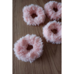 Miramara Designs - Tina scrunchie peach