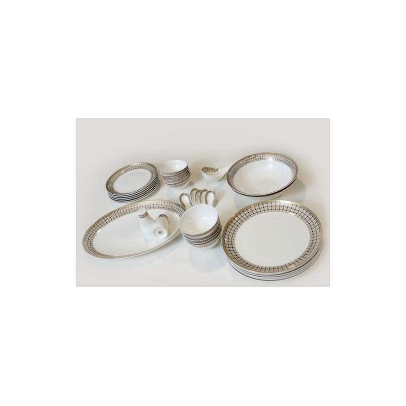 Porcelain Dinnerware Set  12pc